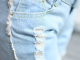 Светлые джинсовые шорты с заниженной талией