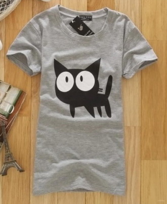 Оригинальная серая футболка с принтом в виде черного кота