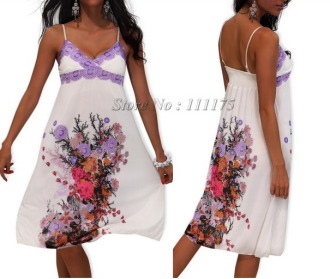 Сексуальное летнее платье с цветочным принтом, на тонких бретельках, с открытой спиной.  В ассортименте 3 цвета